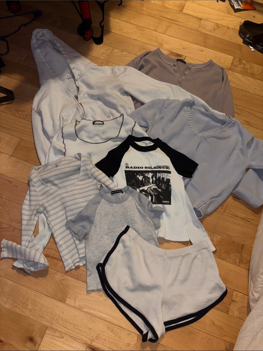 8 stained Brandy Melville items